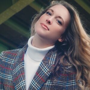 Meet your Posher, Haley